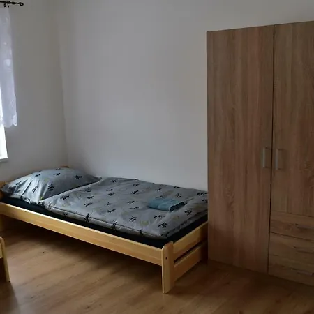 Ubytovani Na Karlove 펜션 Dvůr Králové nad Labem